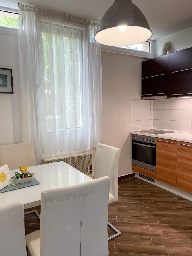 Greatforest Rosehill 1 Apartman Ντέμπρετσεν Εξωτερικό φωτογραφία