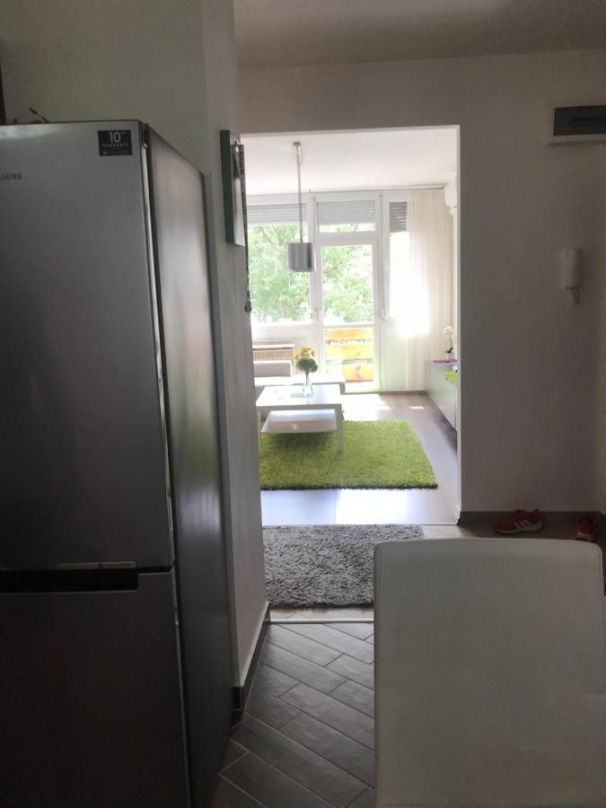 Greatforest Rosehill 1 Apartman Ντέμπρετσεν Εξωτερικό φωτογραφία