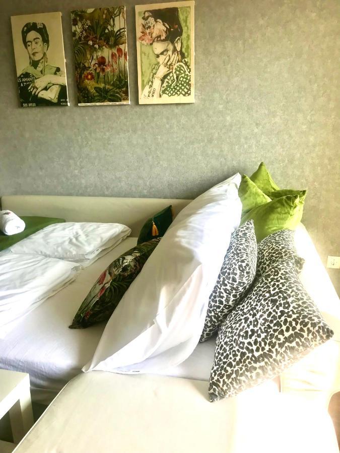 Greatforest Rosehill 1 Apartman Ντέμπρετσεν Εξωτερικό φωτογραφία